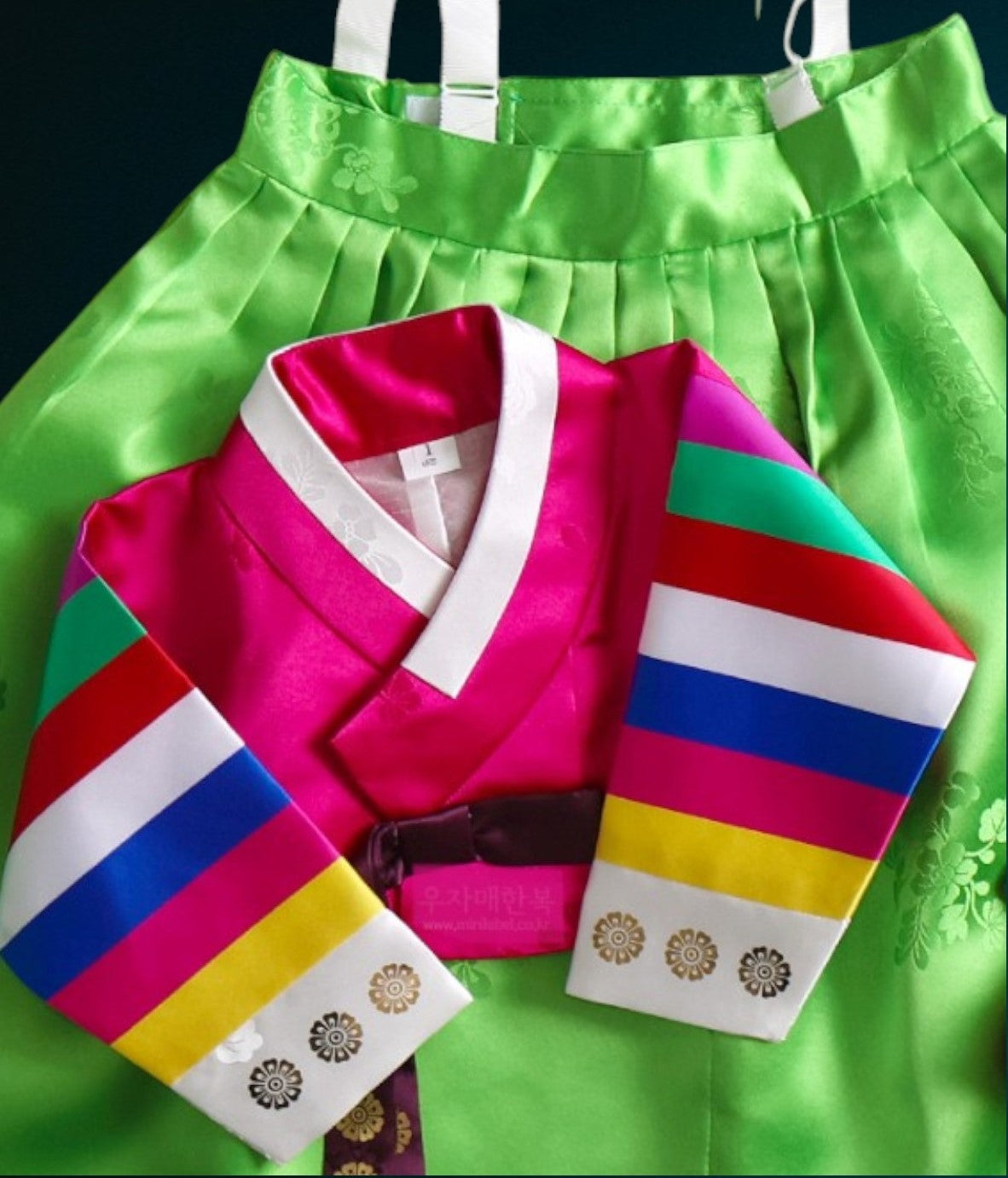 Saekdong Hanbok girl, Korean traditional costume for girls, Kids hanbok