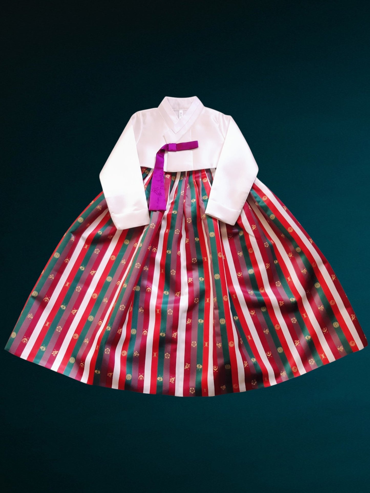 White Saekdong Hanbok girl, Korean traditional costume for girls, Kids hanbok with worldwide shipping